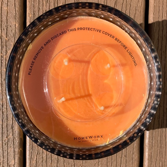 🆕APPLE HONEYCOMB HARRY SLATKIN HOMEWORX 4 WICK, 18oz CANDLE w/HOBNAIL CONTAINER - Picture 2 of 5